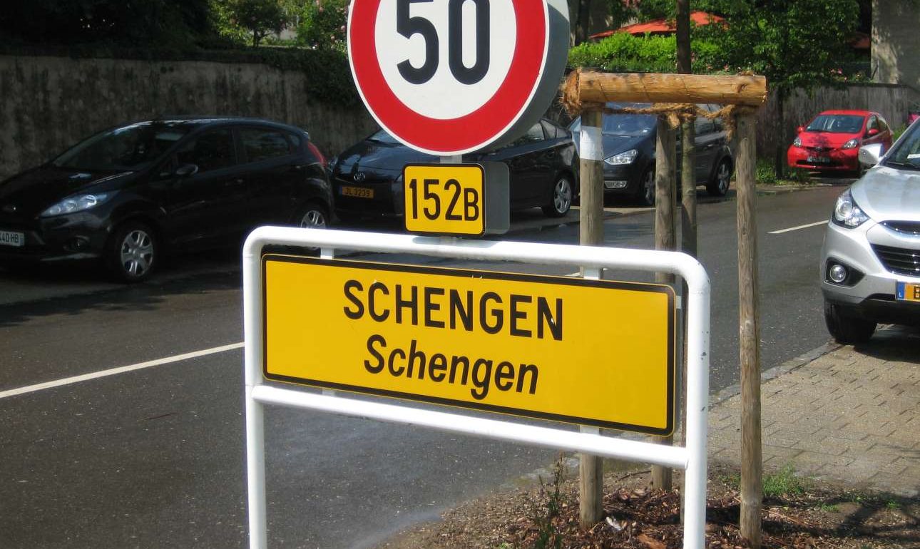 Ευρωπαϊκή Ενωση: Κλείνουν τα εξωτερικά σύνορα για 30 ημέρες