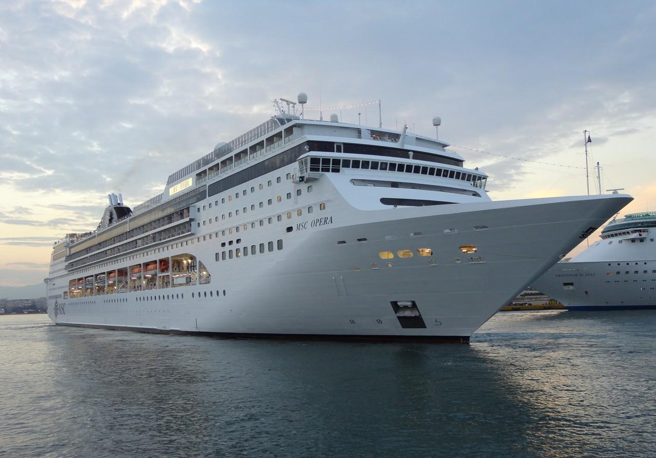 Восточный круиз. Круиз восточная сказка msc. Опера лайнер круизный. Восточный круиз. Восточный круиз.