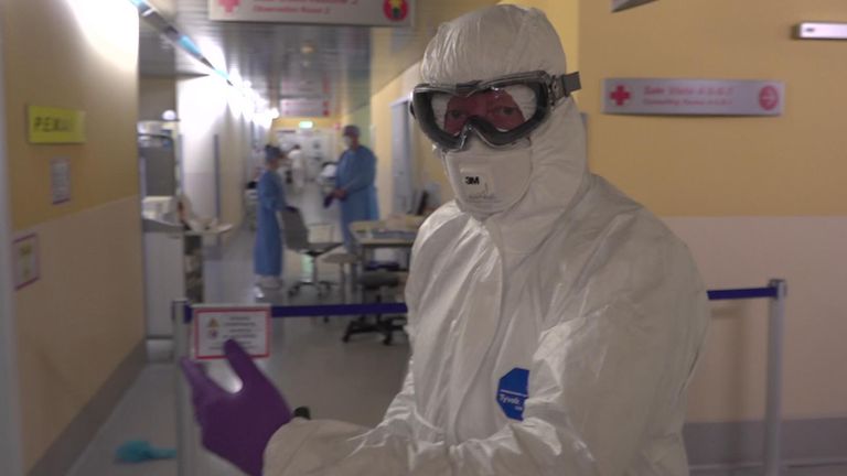 Αυτή είναι η τιτάνια μάχη των γιατρών του Μπέργκαμο κατά του κορονοϊού