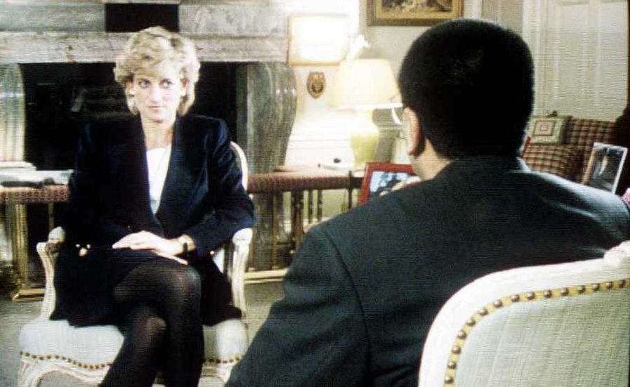 Στο φως οι απόπειρες αυτοκτονίας της Νταϊάνα – ανάστατη η βασιλική οικογένεια
