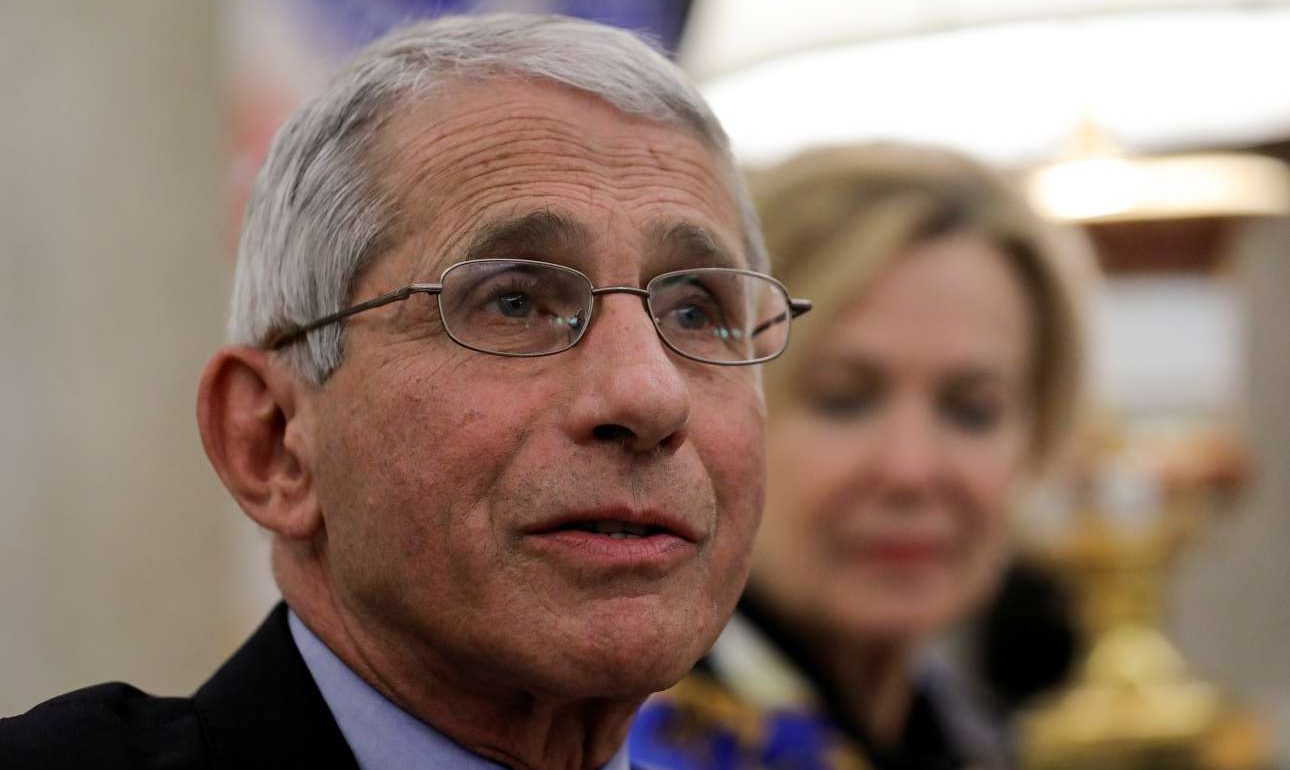 Αισιόδοξος ο Φάουτσι για εμβόλιο τον Ιανουάριο