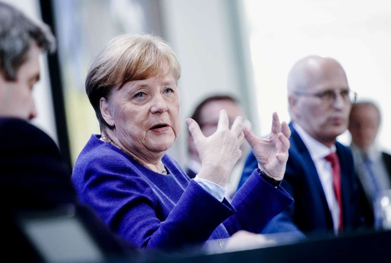 Μέρκελ: Κλειστά μέχρι νεωτέρας τα σχολεία, αμφιβολίες για διακοπές στην Ευρώπη