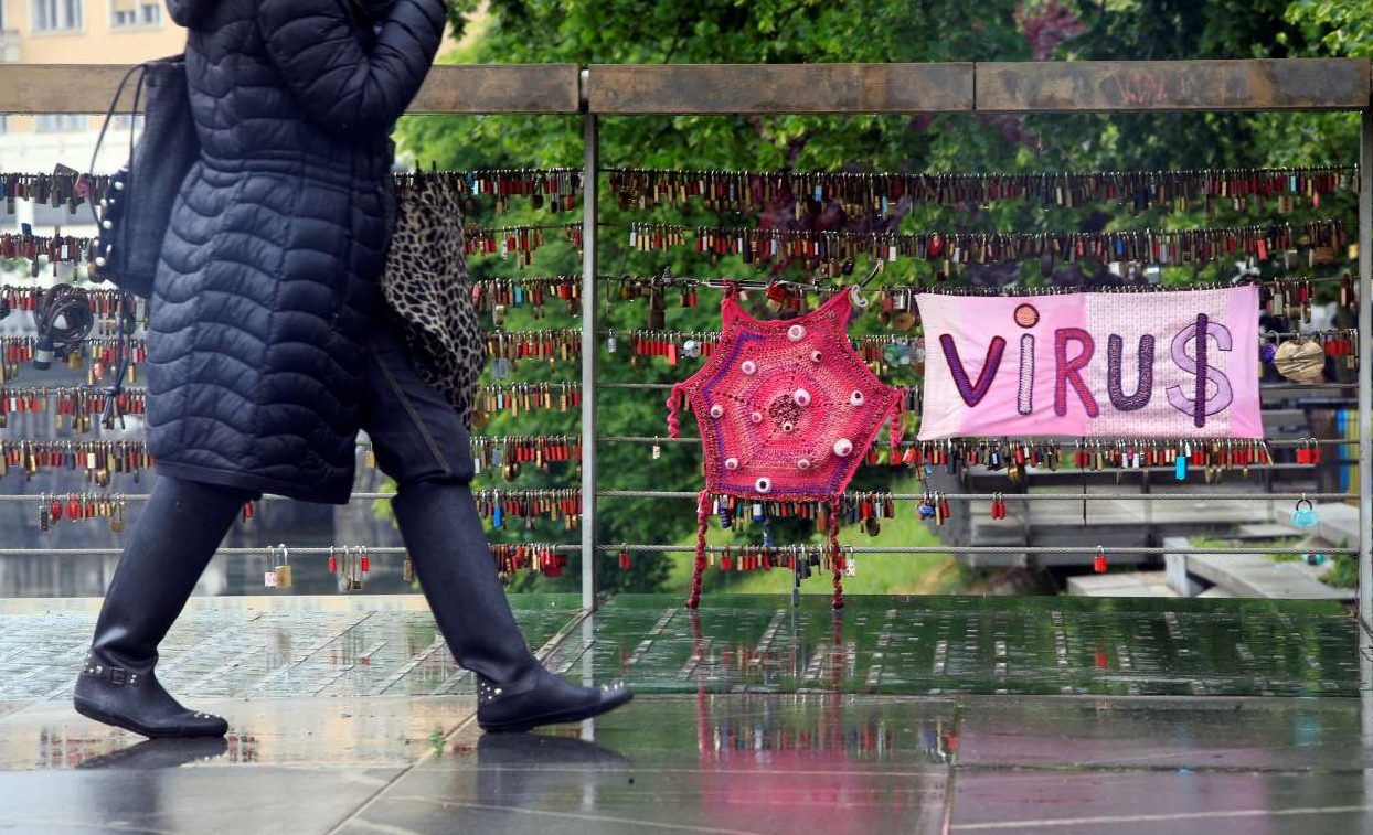 H Σλοβενία κήρυξε το τέλος της πανδημίας (αλλά η πανδημία δεν το ξέρει ακόμα)