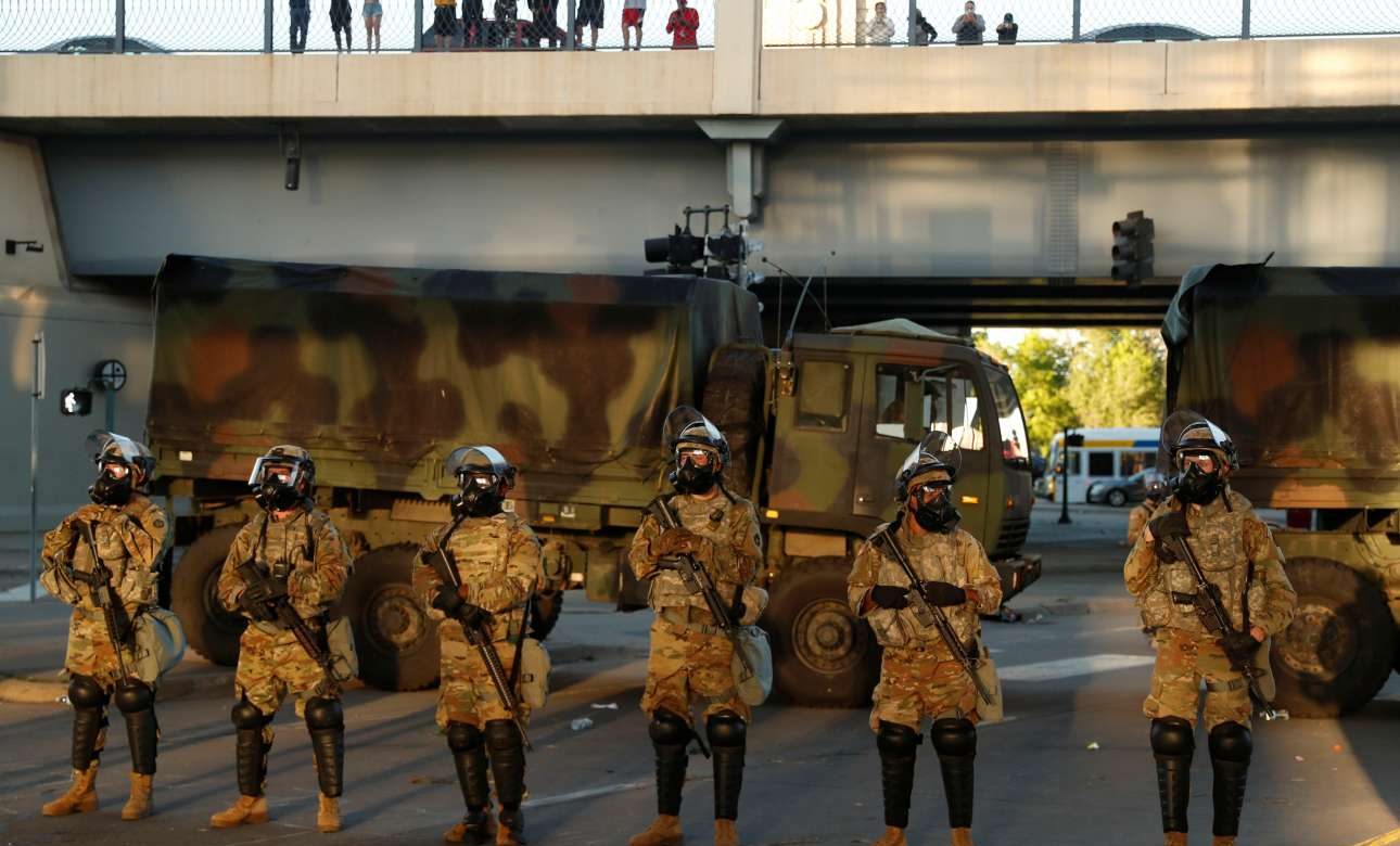 Διαταγή Τραμπ για στρατό στη Μινεάπολη