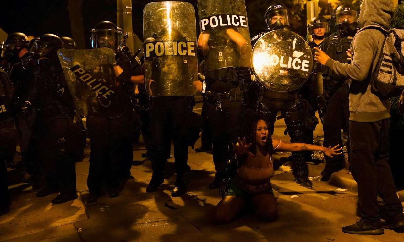 Ο αμερικάνος νοικοκύρης που πουλάει το σπίτι του