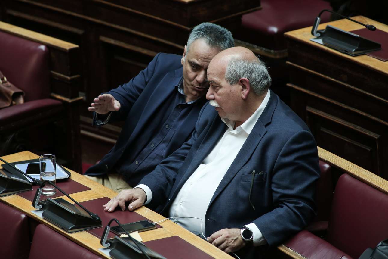 Ανω-κάτω στον ΣΥΡΙΖΑ για τον Βαξεβάνη: «Αποτυχημένος» ο Σκουρλέτης, συμπαραστάτης του ο Βούτσης