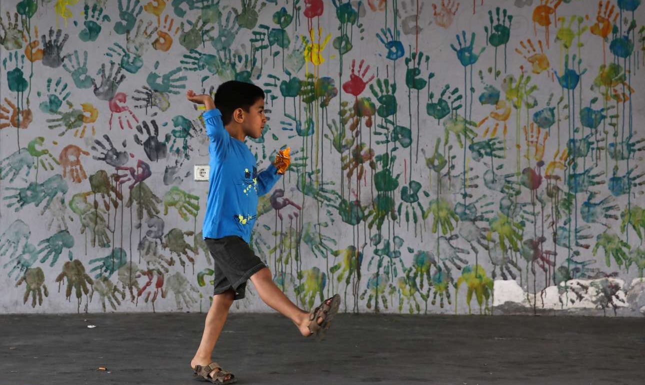 Ελεγχοι σε τρεις ΜΚΟ και δύο δομές ανήλικων προσφύγων