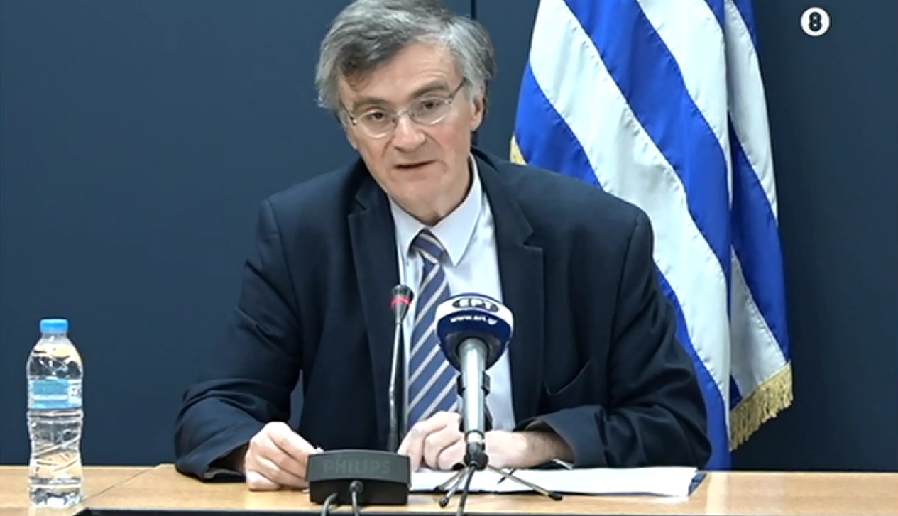 Τσιόδρας: Πλεονέκτημα έχουν όσοι παίρνουν χάπια για τη χοληστερίνη και την πίεση