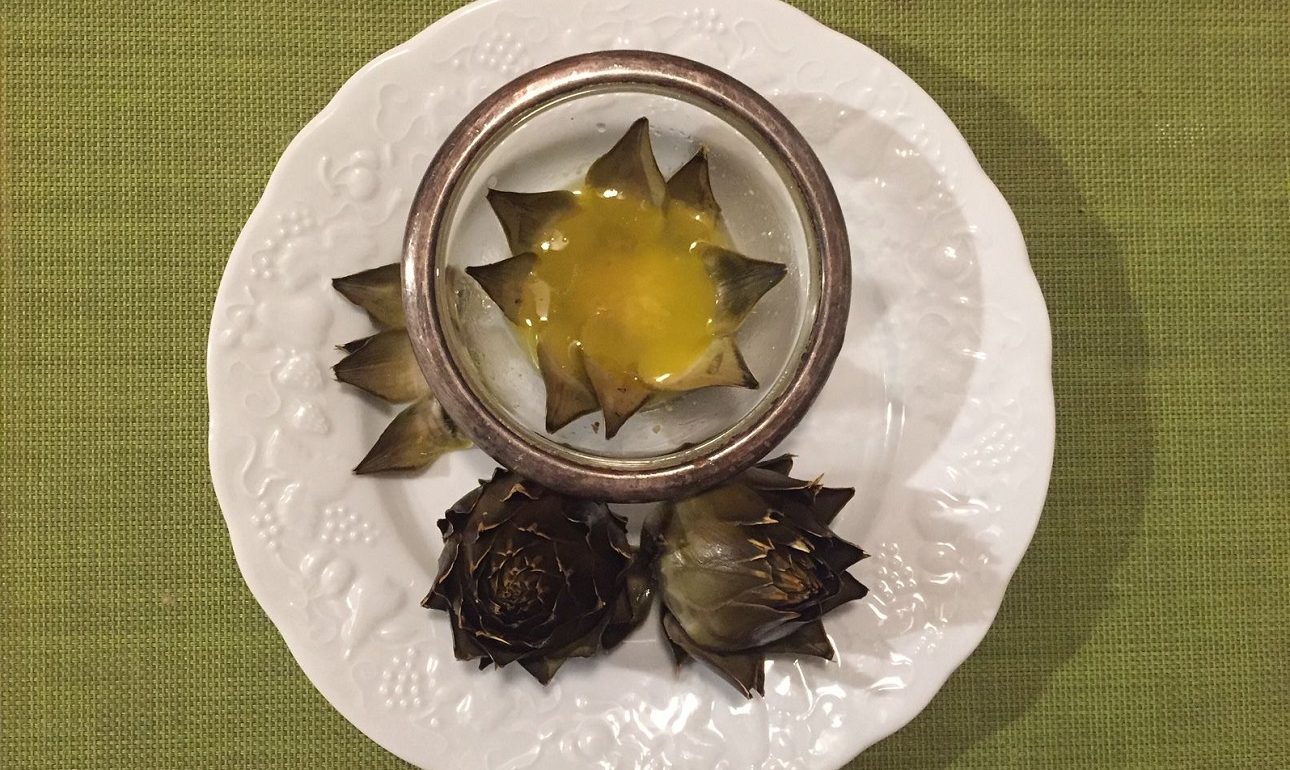 Μεζές με άγρια αγκιναράκια