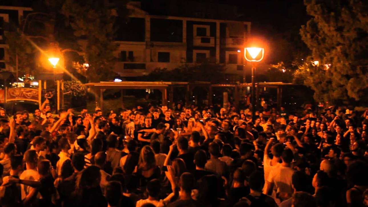 Υπαίθρια πάρτι τέλος: Πρόστιμο €5.000 και αφαίρεση άδειας – προειδοποίηση Χαρδαλιά και για ποινικές κυρώσεις