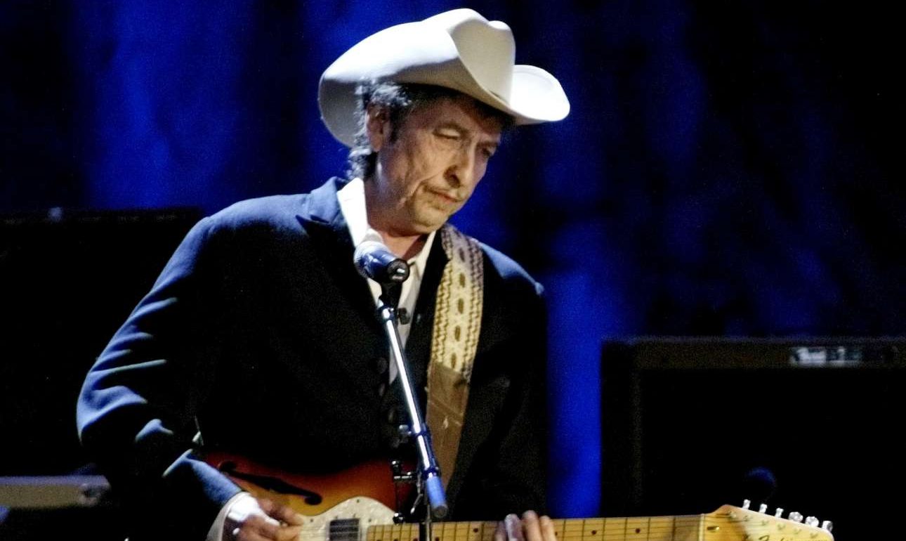 Μπομπ Ντίλαν: «Με αρρώστησε το βίντεο με τον Τζορτζ Φλόιντ»