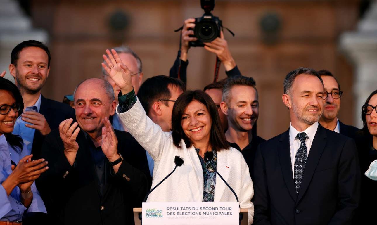 Γαλλία: Νίκες για τους Πράσινους στις δημοτικές, ξανά δήμαρχος Παρισιού η Ινταλγκό