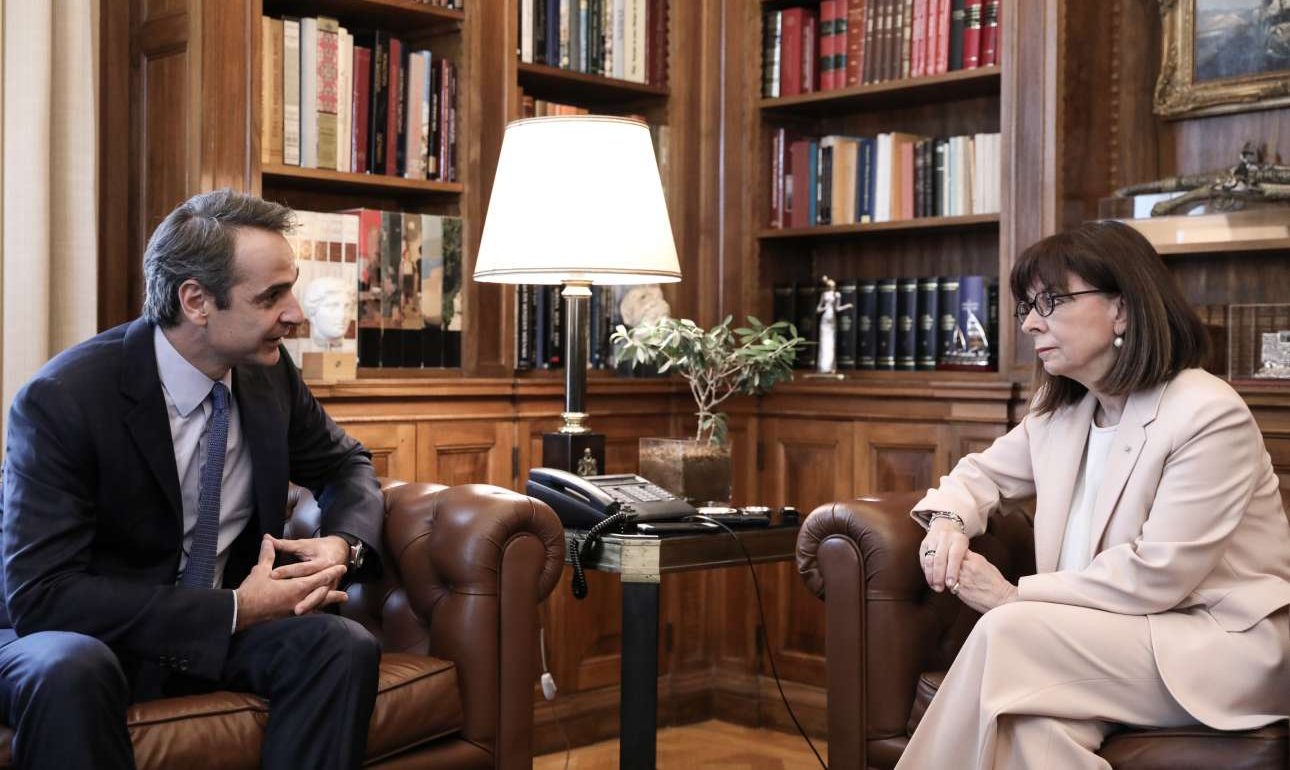 Συνάντηση Μητσοτάκη – Σακελλαροπούλου