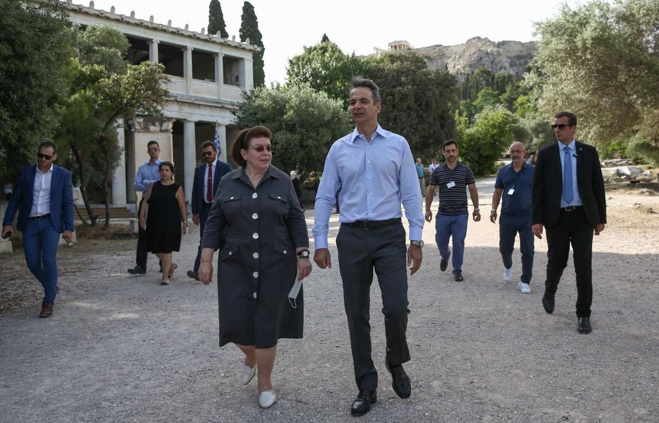 Μητσοτάκης: Μετά την «καρτποσταλική» Σαντορίνη, στην Αρχαία Αγορά
