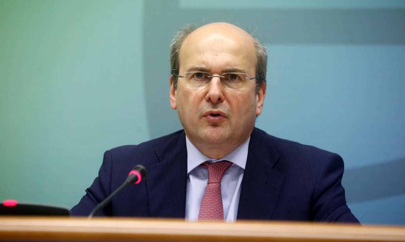 Χατζηδάκης: Στο Μάτι θα μπει μια τάξη – Ο,τι είπαμε το κάναμε