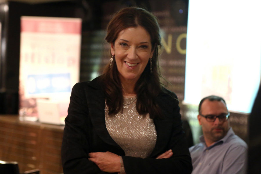 Την ελληνική υπηκοότητα πήρε η Βικτόρια Χίσλοπ