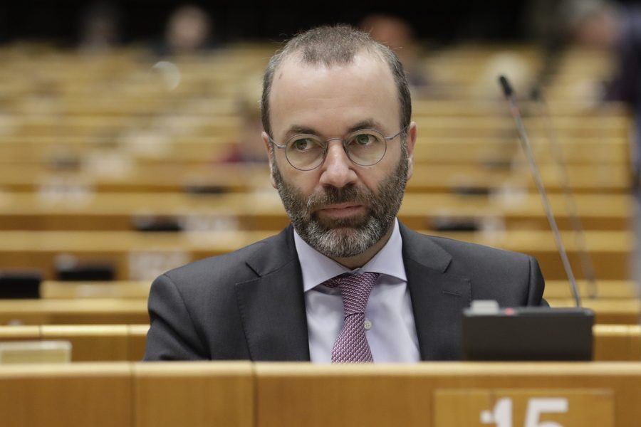 Bέμπερ: «Θα κάνουμε τα πάντα για να βοηθήσουμε την Ελλάδα να προστατέψει τα σύνορά της»