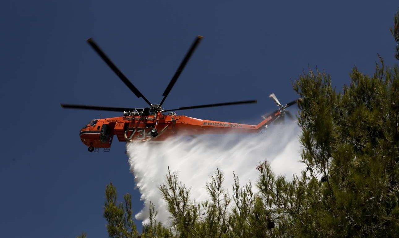 Εκκενώθηκε παιδική κατασκήνωση στις Κεχριές Κορινθίας λόγω πυρκαγιάς