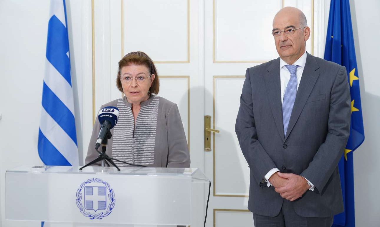 Συνάντηση Δένδια – Μενδώνη για την Αγία Σοφία