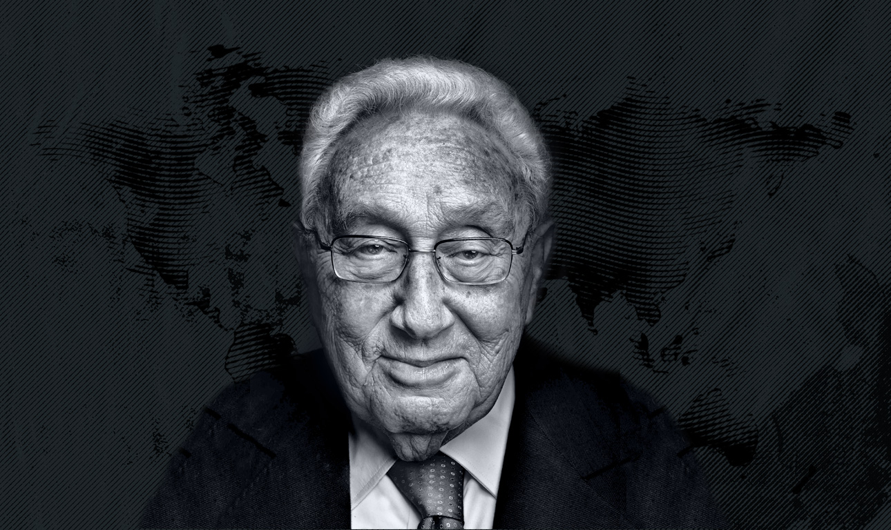 Ο… αναπόφευκτος Κίσινγκερ και πάλι στο προσκήνιο