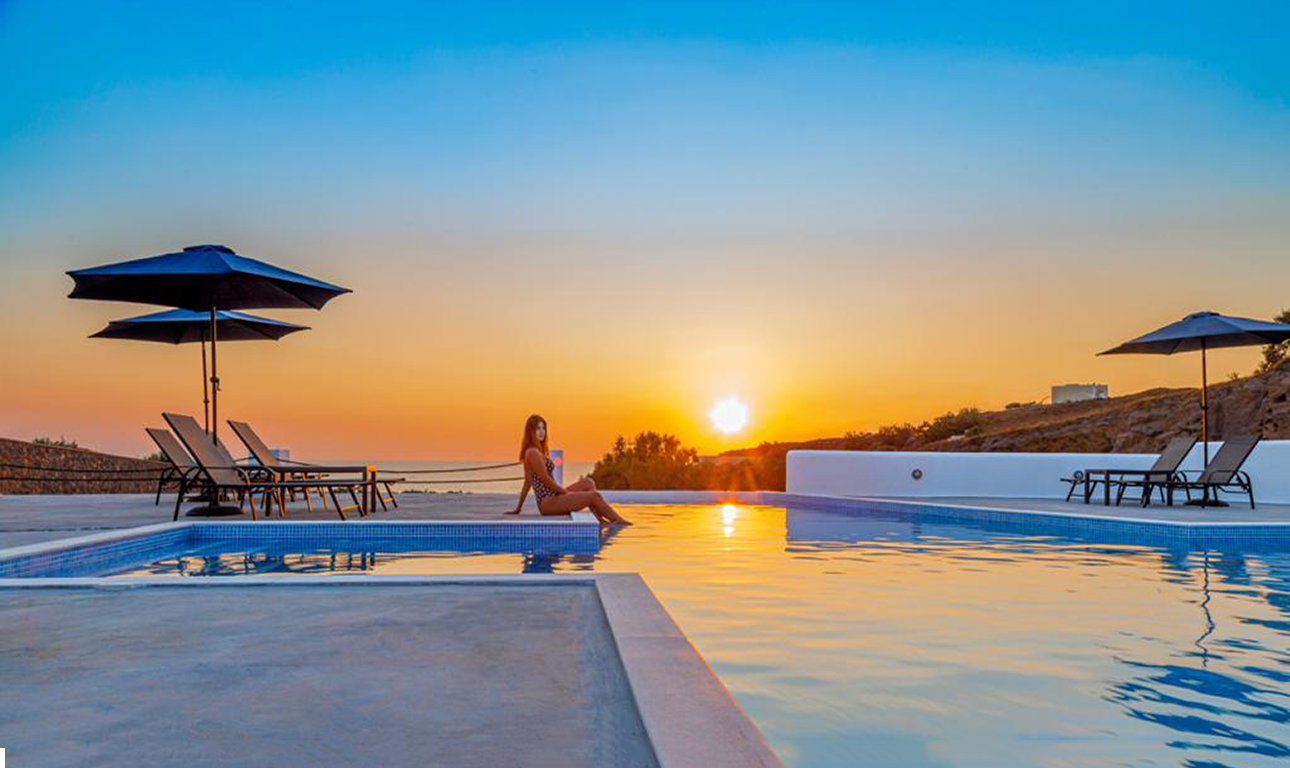 Desiterra, ένα μοναδικό ταξίδι στο… σπίτι σας στη Σαντορίνη