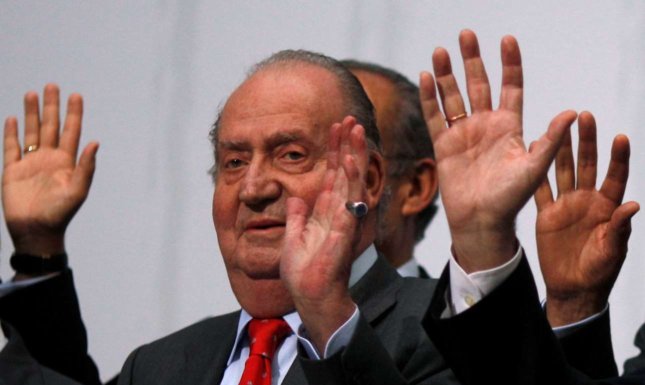 Πού είναι ο Χουάν Κάρλος; Ο Πέδρο Σάντσεθ λέει ότι δεν γνωρίζει