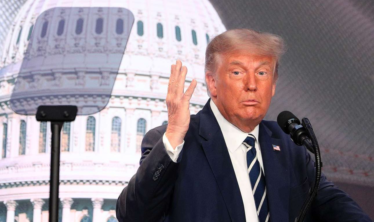 Κατακεραυνώνει τον Τραμπ και η αδελφή του: «Ασπλαχνος, ψεύτης, χωρίς αρχές»