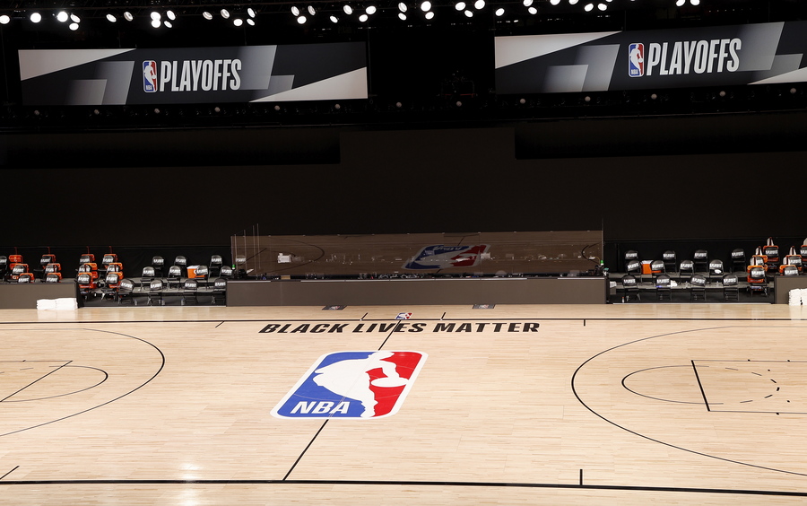 Οι Μπακς του Αντετοκούνμπο ξεσήκωσαν τις ομάδες σε αποχή λόγω της αστυνομικής βίας