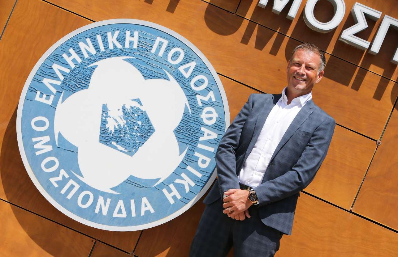 Νέος μας αρχιδιαιτητής, ένας σούπερ-σταρ