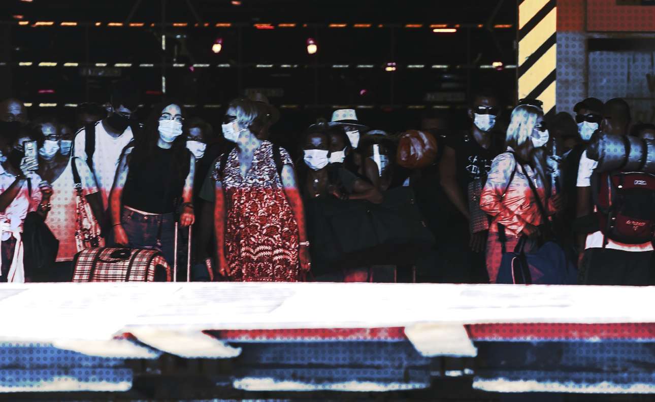 Συνταξιδεύοντας με την Covid-19