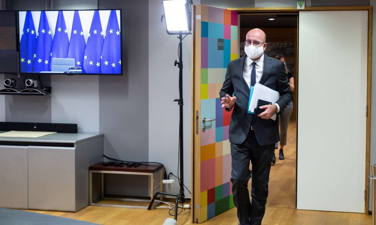 Αναβλήθηκε λόγω κορονοϊού η Σύνοδος Κορυφής – Σε καραντίνα ο Σαρλ Μισέλ