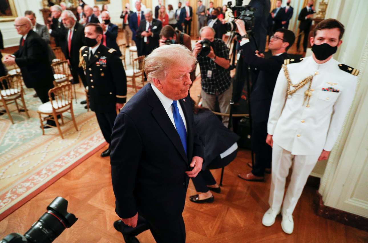 Ο Τραμπ αρνείται να δεσμευτεί σε ομαλή μετάβαση της εξουσίας αν χάσει