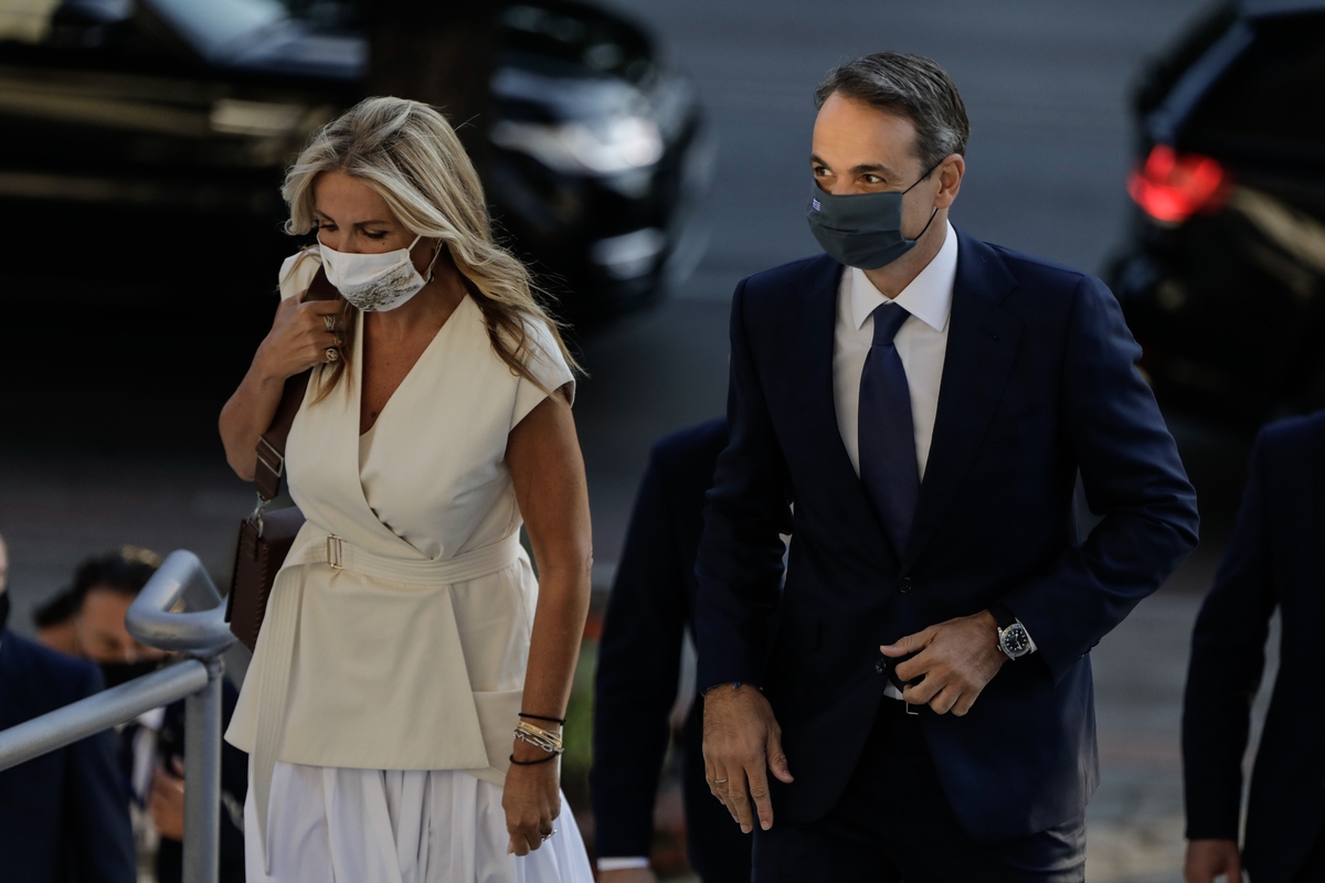 Μητσοτάκης: Πρώτος θα εμβολιαστώ εγώ και η οικογένειά μου