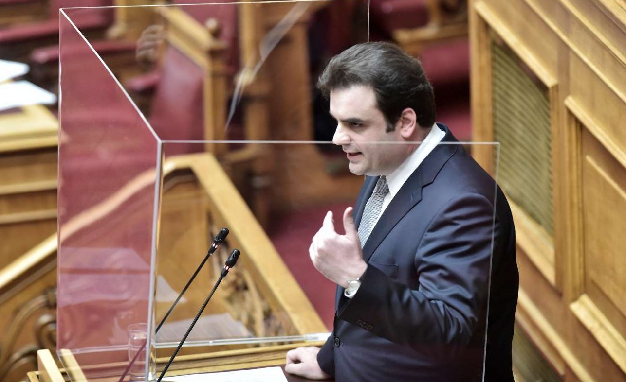 Με απόφαση Πιερρακάκη αναβαθμίζεται το VAR για το ποδόσφαιρο