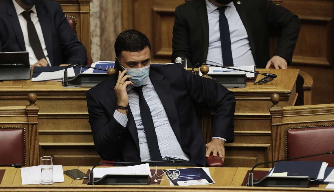 Οι επιστήμονες «διαψεύδουν» τον Κικίλια: Οριζόντια και όχι σε δήμους τα μέτρα στην Αττική