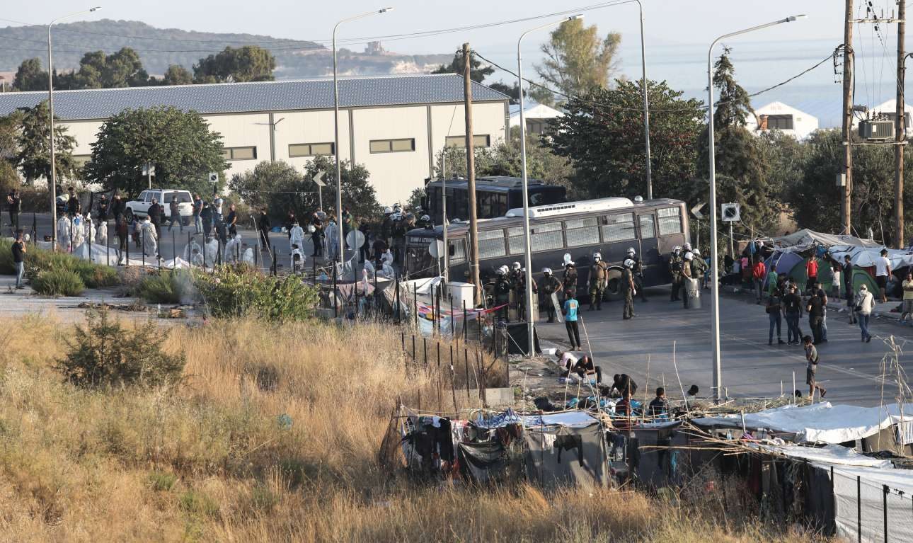 Επιχείρηση μεταφοράς των μεταναστών της Μόριας στο Καρά Τεπέ