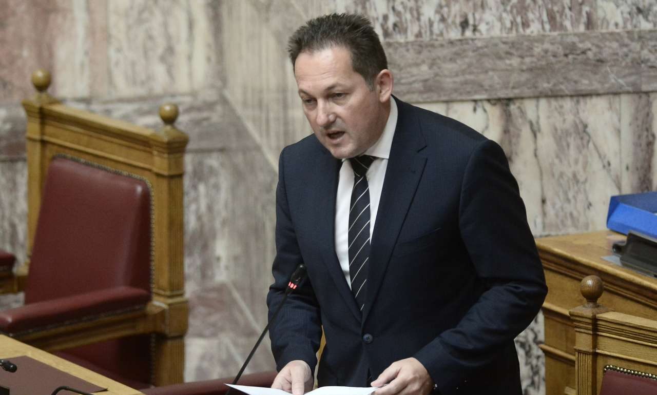 Πέτσας προς ΣΥΡΙΖΑ: Βάλατε τα φερέφωνά σας στην Καρδίτσα να παριστάνουν τους αγανακτισμένους