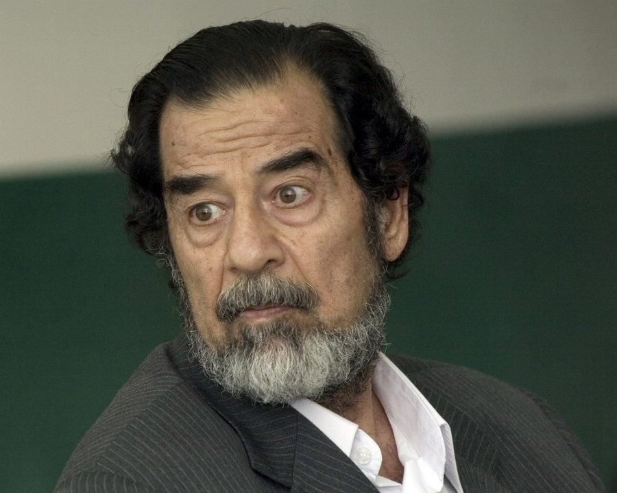 Ολο το «καζάνι» της Μέσης Ανατολής στα αρχεία του Σαντάμ