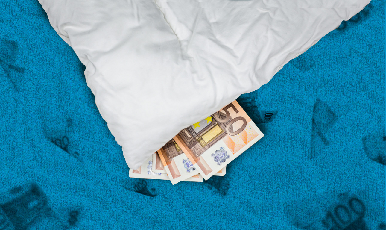 Παροχές, αγορές και «μαξιλάρι»: Η ακροβασία του Μητσοτάκη