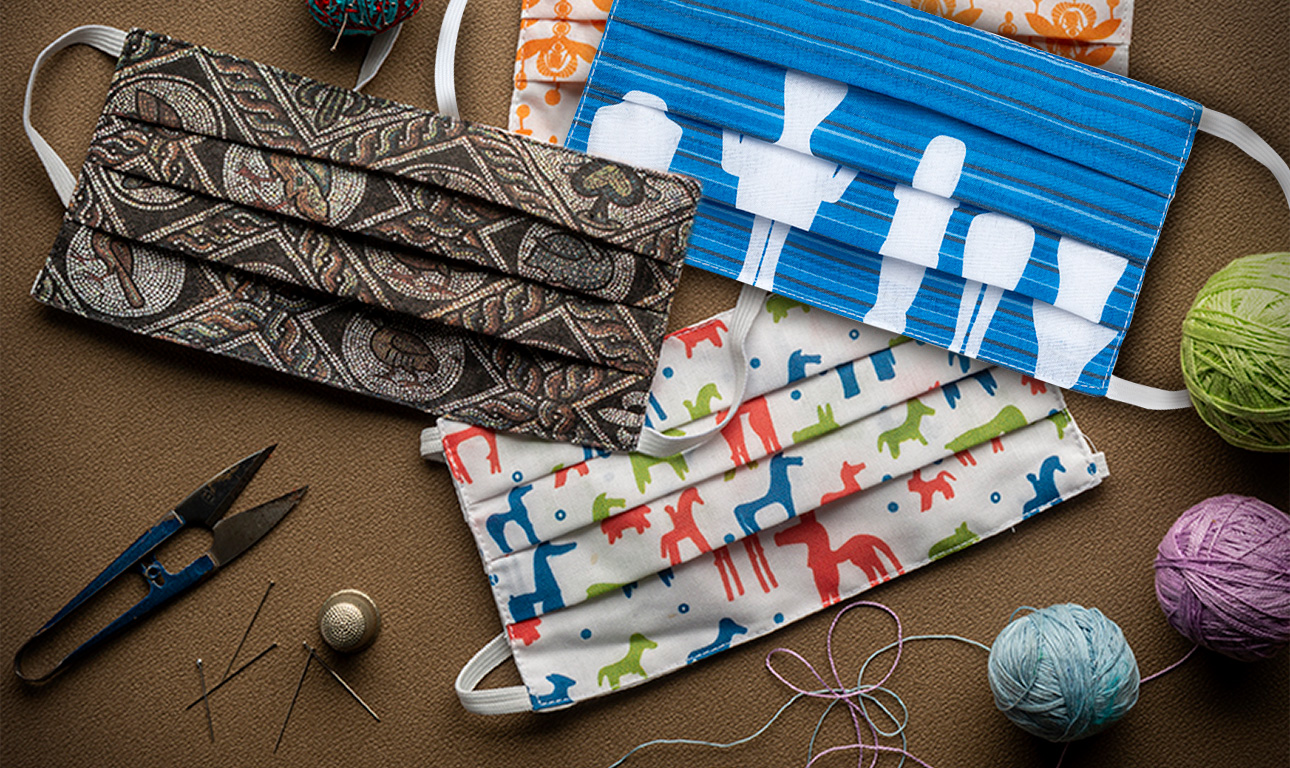 Μάσκες για την Covid-19, με τις ευλογίες των αρχαίων ημών προγόνων