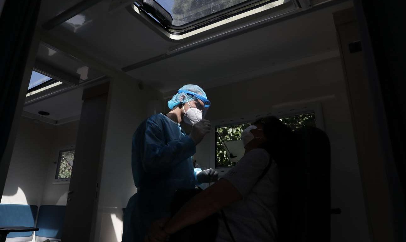 Κορονοϊός: 218 κρούσματα την Κυριακή