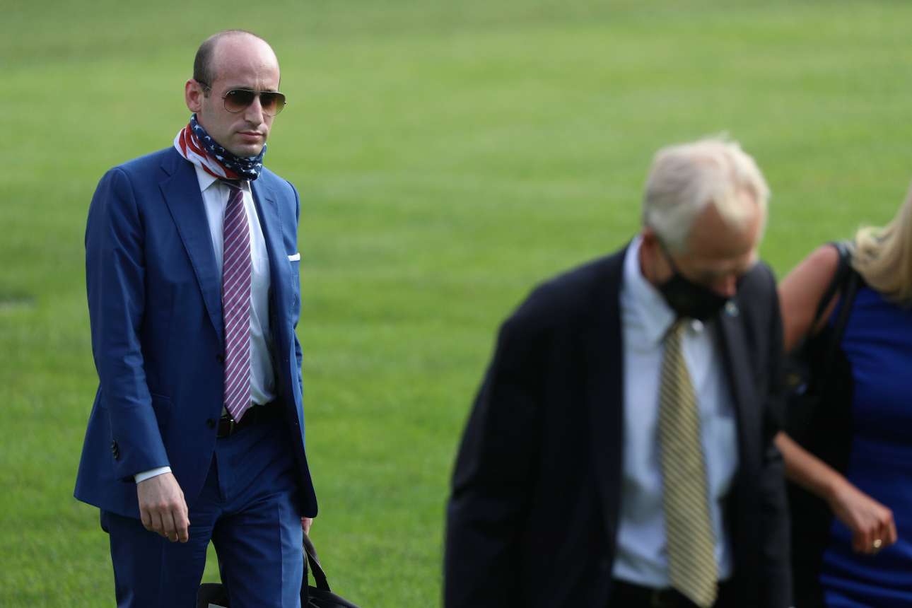 Ολοι οι άνθρωποι του προέδρου μολύνονται με κορονοϊό –  Θύμα και ο Στίβεν Μίλερ