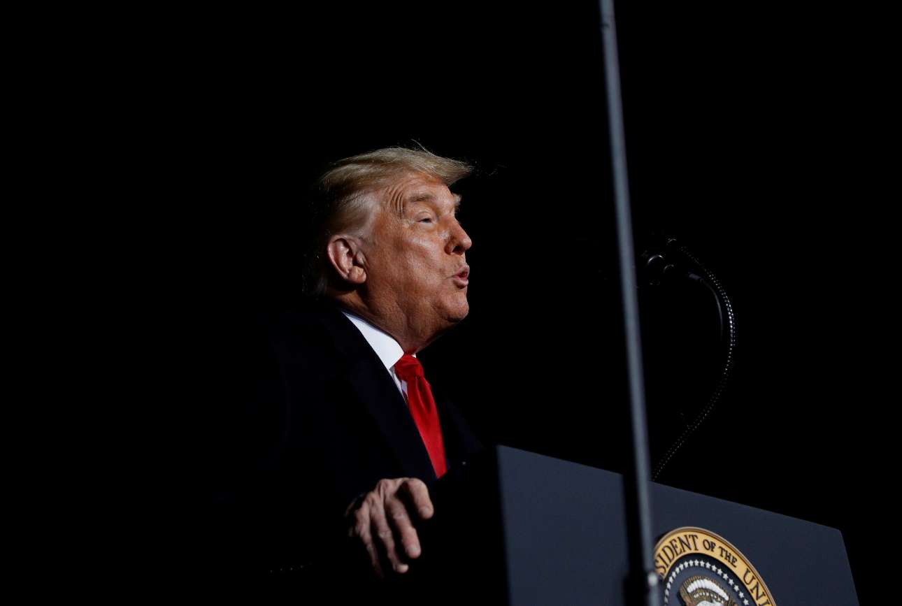 New York Times: Ο Τραμπ έχει τραπεζικό λογαριασμό στην Κίνα