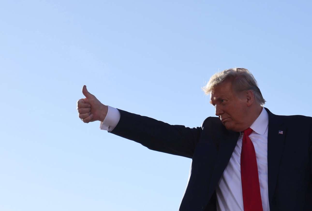 Τυχαίο; Μόνο η Πολωνία θα εξέλεγε ξανά τον Τραμπ