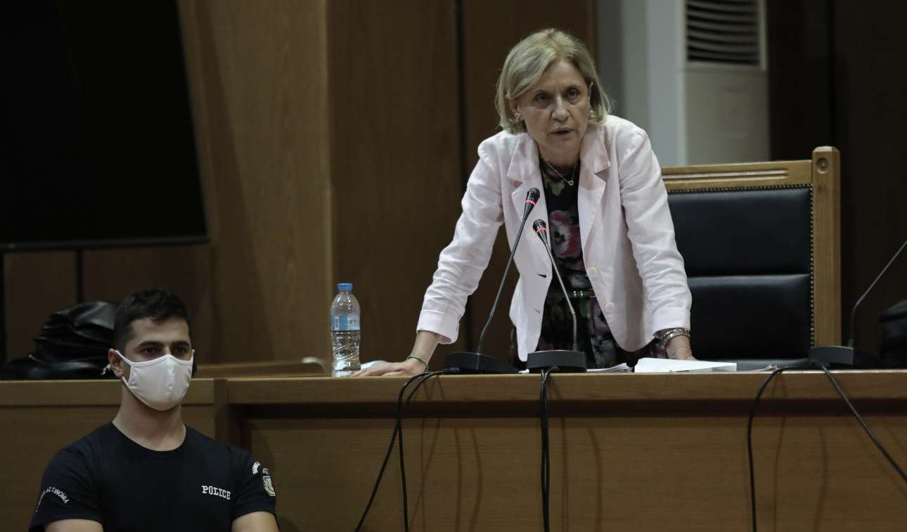 Ερχονται οι ποινές για τους χρυσαυγίτες – Ανατροπή με την εισήγηση της εισαγγελέως!