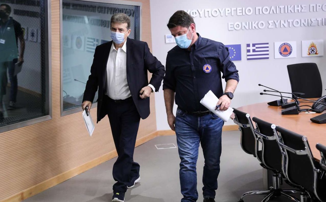 Χαρδαλιάς: Πώς θα αλλάξει η ζωή μας από την Τρίτη – Αναλυτικά όλοι οι πίνακες