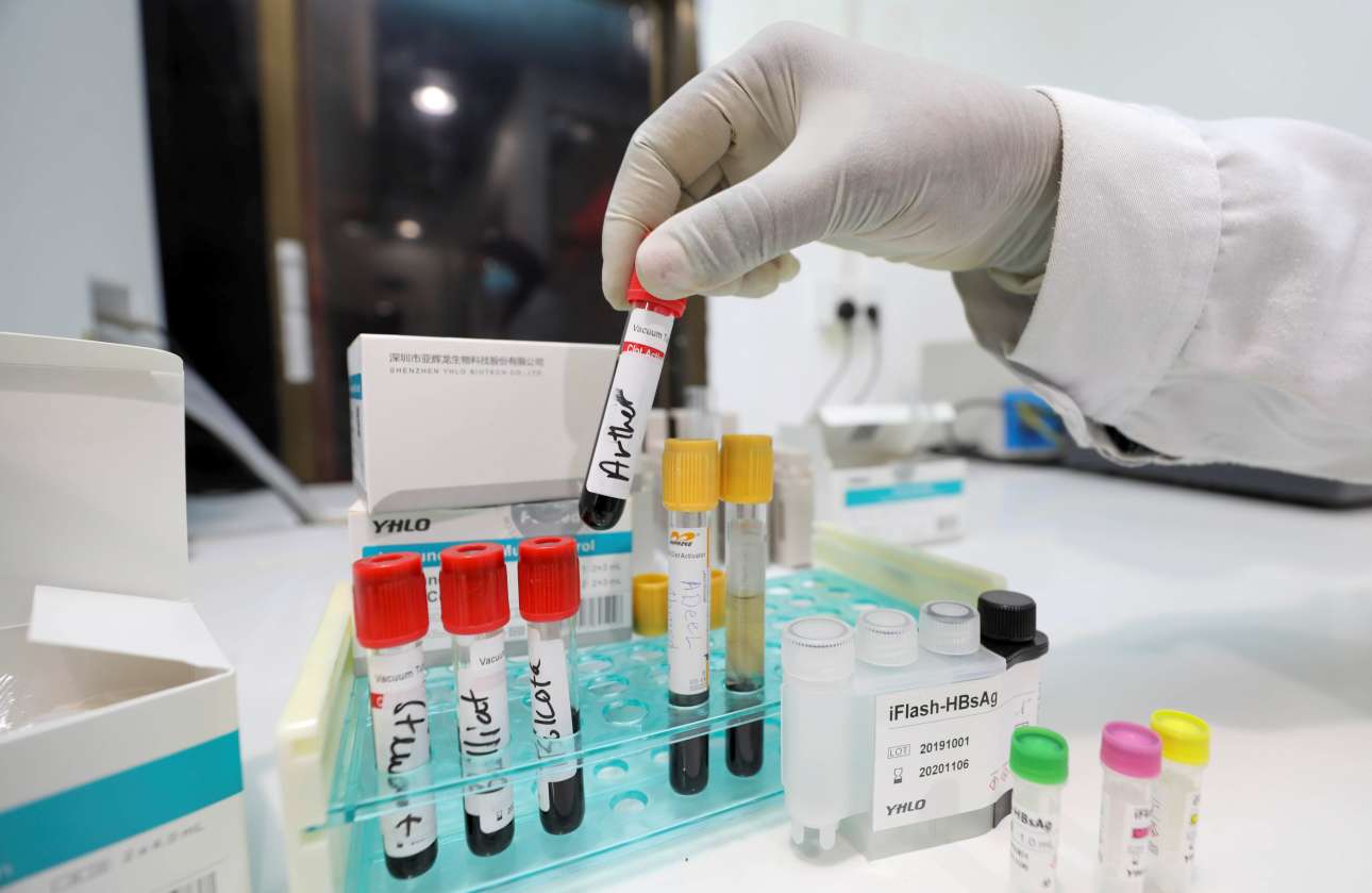 Στο βρετανικό ΕΣΥ τεστ αίματος που ανιχνεύει 50 τύπους καρκίνου