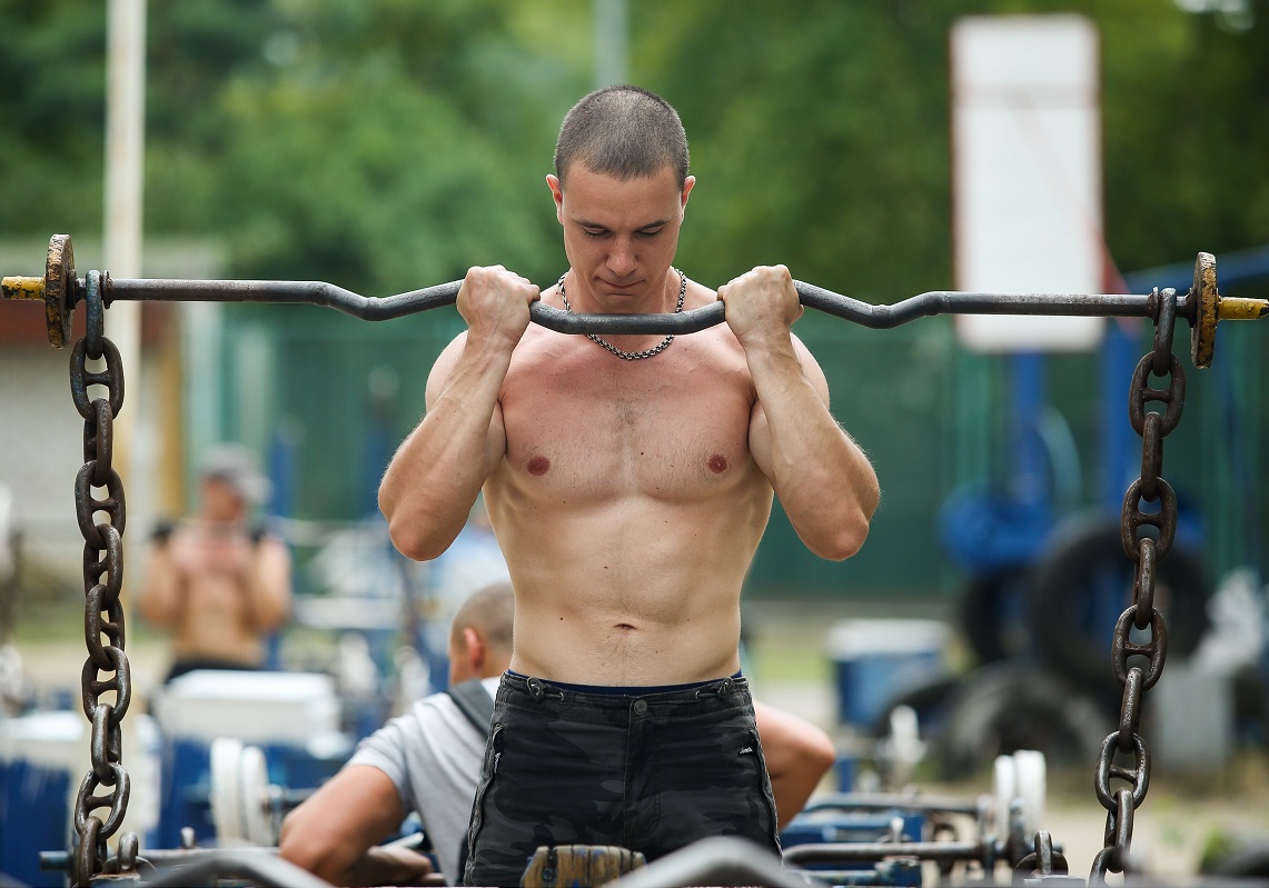 Lockdown: Πότε επιτρέπεται η άσκηση από τρία άτομα με προπονητή