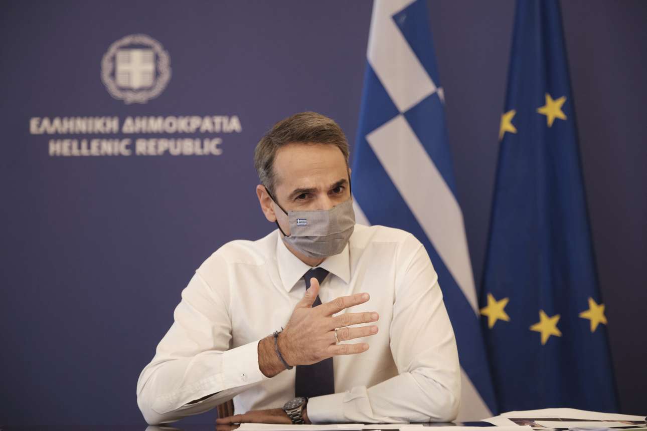 Μητσοτάκης: Καθολικό και οριζόντιο lockdown έως 30 Νοεμβρίου και επίδομα €800