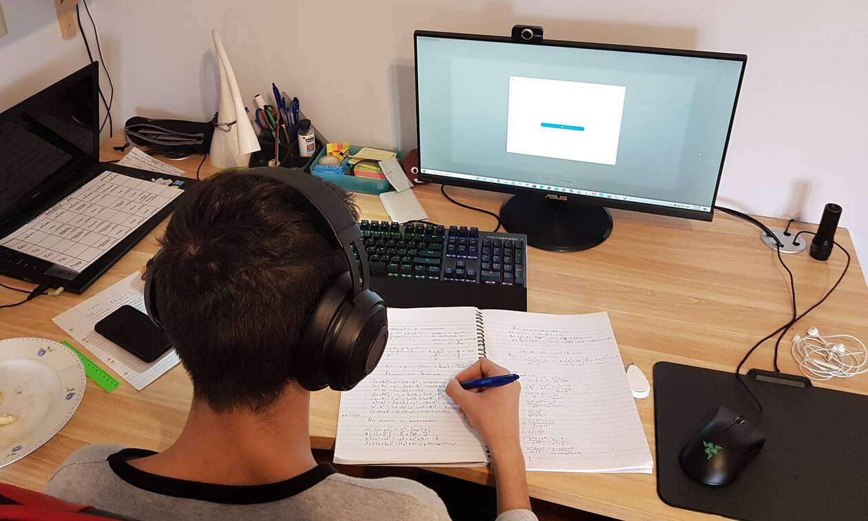 Με προβλήματα σύνδεσης και για δεύτερη ημέρα η τηλεκπαίδευση